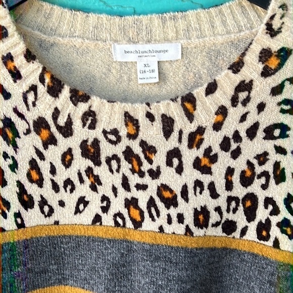 CLEARANCE BEACH LUNCH LOUNGE WOOL LIKE LEOPARD PRINT PULLOVER SWEATER LARGE EUC - Picture 2 of 5